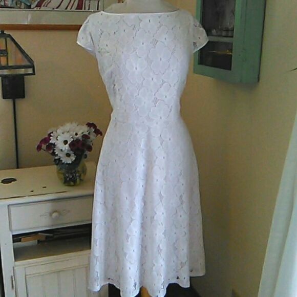 Black Label by Evan-Picone Lace Dress - Picture 2 of 12